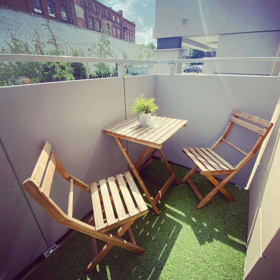 Apartament Na Teczowej Вроцлав Экстерьер фото