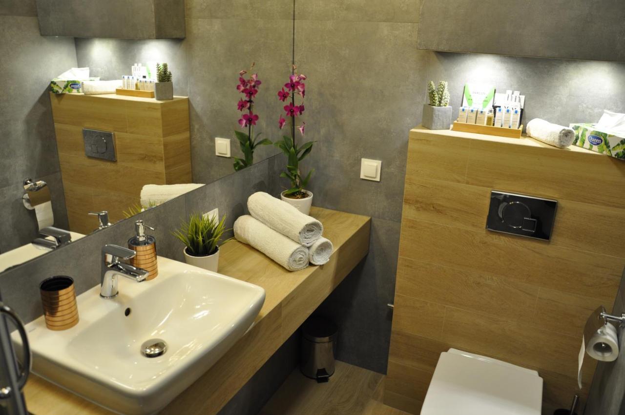 Apartament Na Teczowej Вроцлав Экстерьер фото
